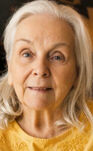 Lois Dewitt Emsweller